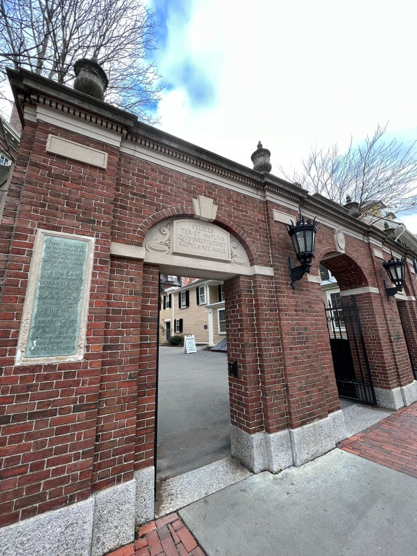 Brick archway leading into Harvard Yard